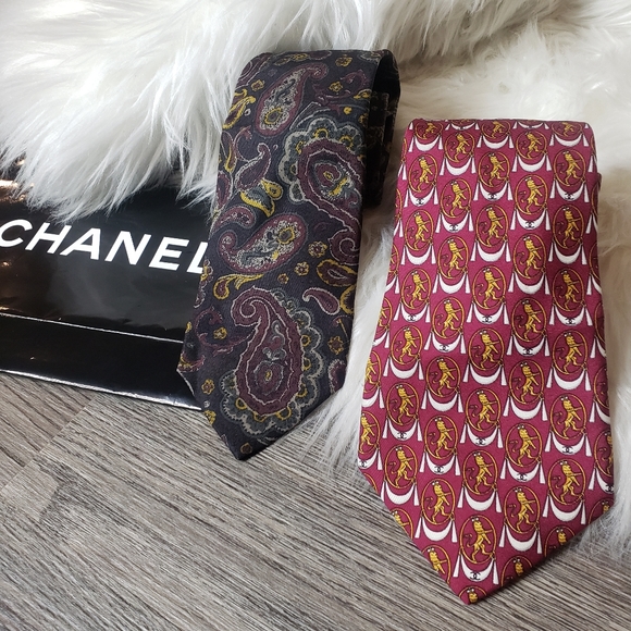 CHANEL Other - CHANEL - tie bundle